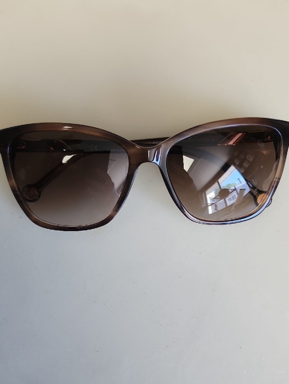 Carolina Herrera Brown Cat-Eye Sunglasses with Brown Lenses - Picture 16 of 16